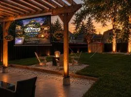4BR Coach House - Hot Tub Fire Pit & Theatre