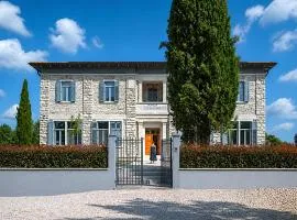 Villa Scvola Elementare Istria - Heated Pool, Private Cinema & EV Connector