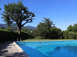 Residenza nel Verde con Piscina Vista Monti e Lago