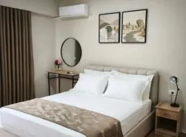 Velia Rooms