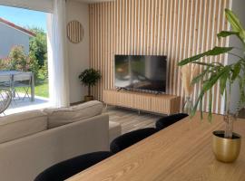 ÉLÉGANTE VILLA T4 NEUVE à AUCH, hotel din Auch