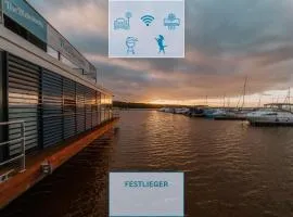 Floatinghouse Hideaway LP25