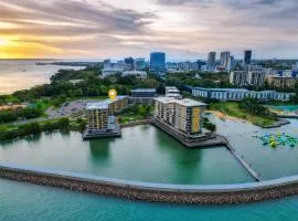 Saltwater Suites - Waterfront Apartments