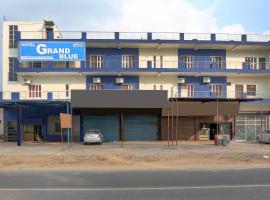 SPOT ON Hotel Grand Blue, hotel v destinácii Niwāri