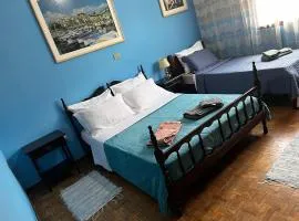 Quarto triplo - Casa Azul - Águas de São Pedro