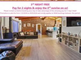 Ocean Breeze - Sleeps 12