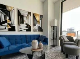 Modern Downtown Miami Studio with Skyline View