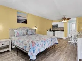 Surf City Coastal Comfort Cove Motel-Pet Friendly