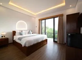 Lunaire Guest House