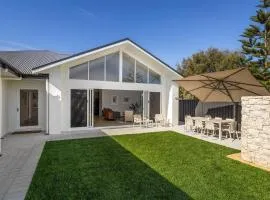 Genoa House Coastal Elegance at the Marinas Edge