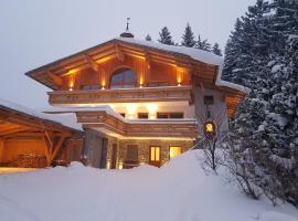 Kalnu kotedža Chalet Findeisen pilsētā Ramzava pie Dahšteinas