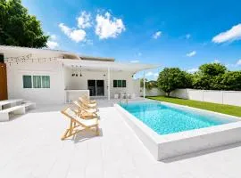 The paperwhite poolvilla khaoyai