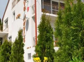 I love Heviz Apartments