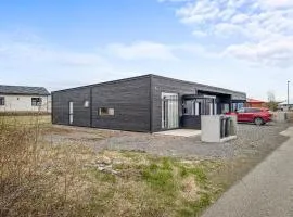 Bláagerði 13