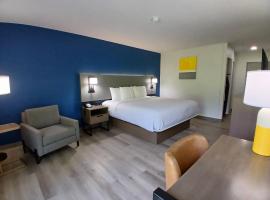 Comfort Inn near Downtown & Blue Ridge PKWY, hotel v destinácii Marion