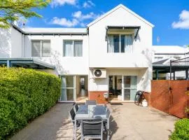 Abbys Villa Geographe Bay Villa Pool and Tennis