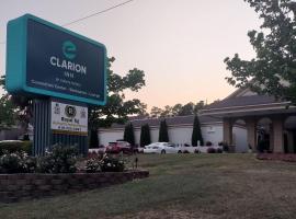 Clarion Inn Southern Pines - Pinehurst, hotel en Southern Pines