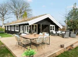 Cozy House 100 Meters From Strandhoved Beach