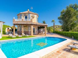 Casa La Noria Iznate by Ruralidays, Hotel in Iznate