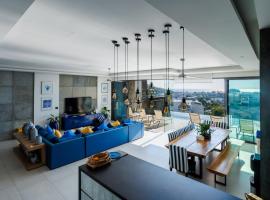 Villa Momo seaview pool & game room Kata, hotell Kata Beachis
