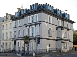 Austens Apartments