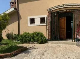 Giulia home