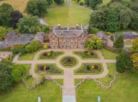 Wells House & Gardens Self Catering Sleeps 6
