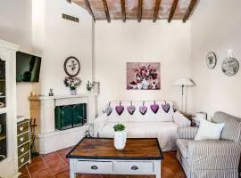 Relax in Umbria with pool and sauna