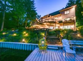Lakefront Group Stay, Sleeps 19, Indoor Pool, Hot Tub, Arcades