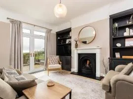 Field View Cottage
