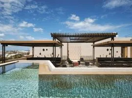 Enorme EOS Santorini - Adults Only