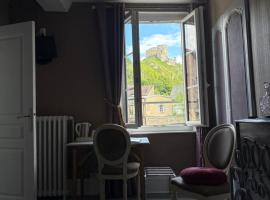 Chambres D'Hôtes La Villa Aliénor, hotell i Les Andelys