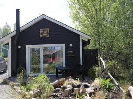 Nature Escape with Workspace Tiny House for Two, hotel u gradu Fristad
