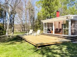 3 Bedroom Beautiful Home In Vissefjärda