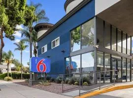 Motel 6-Anaheim, CA - Convention Center
