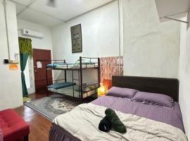 Roomstay Evergreen Cassa Bonda, viešbutis mieste Macang