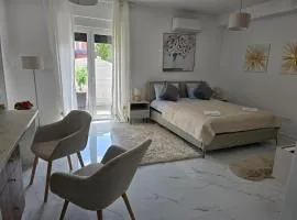 Studio apartman Carera Deluxe