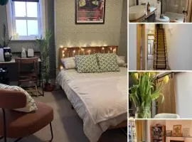Ensuite Victorian Double, excellent transport links
