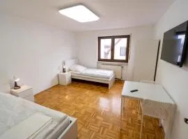 bookandstay24 Lampertheim 2 Zimmerwohnung Balkon Rhein Neckar