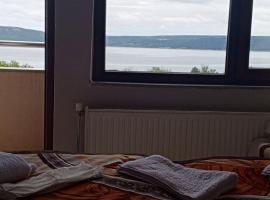 Ayışık Otel, hotel en Hamidiye