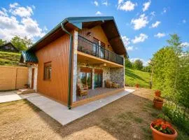 Gacka Luxury Mountain Villa