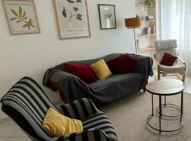 Agréable Maison de ville - Equeurdreville-Hainneville, Hotel in Cherbourg-en-Cotentin