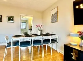 Stylish 3-Bedroom Apartment for Families & Groups