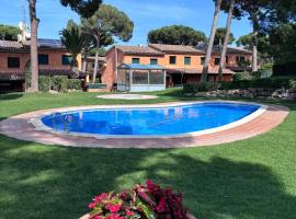 Casas Golf Relax, hotel in Pals