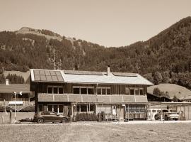 Appartements Madlener, hotell i Schoppernau