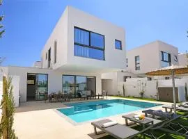 Princess Ariel Luxury Villa - Large Pool