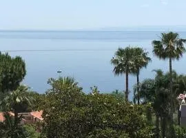 Casa Chiara - Terrazza Mediterranea - Acitrezza