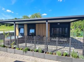Ancarano mobile house & whirlpool, hotel di Ankaran