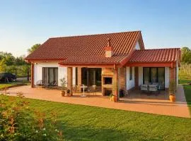 Villa Lazarina