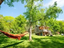 Chalet bord de rivière, 7500 m2 de nature